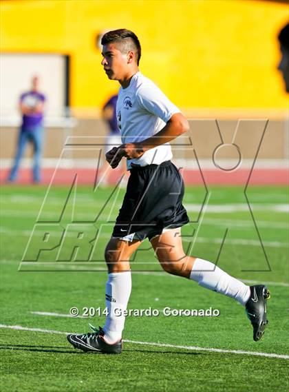 Thumbnail 2 in Weston Ranch vs. Livingston (CIF SJS D4 Final) photogallery.