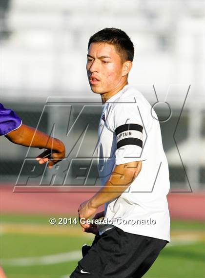 Thumbnail 2 in Weston Ranch vs. Livingston (CIF SJS D4 Final) photogallery.