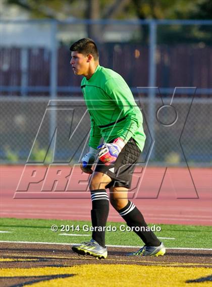 Thumbnail 3 in Weston Ranch vs. Livingston (CIF SJS D4 Final) photogallery.