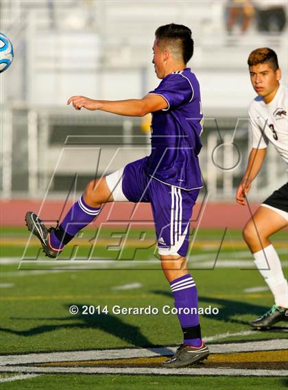 Thumbnail 3 in Weston Ranch vs. Livingston (CIF SJS D4 Final) photogallery.