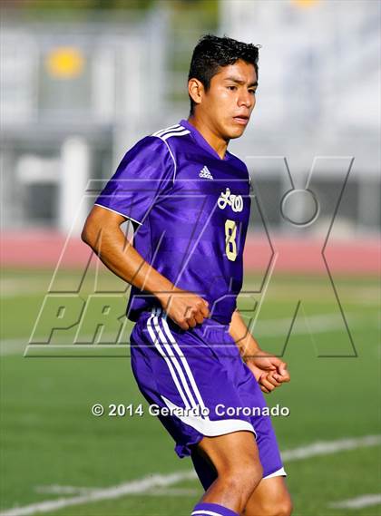 Thumbnail 2 in Weston Ranch vs. Livingston (CIF SJS D4 Final) photogallery.