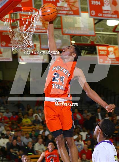 Thumbnail 2 in St. Augustine vs. Whitney Young (Nike Extravaganza) photogallery.
