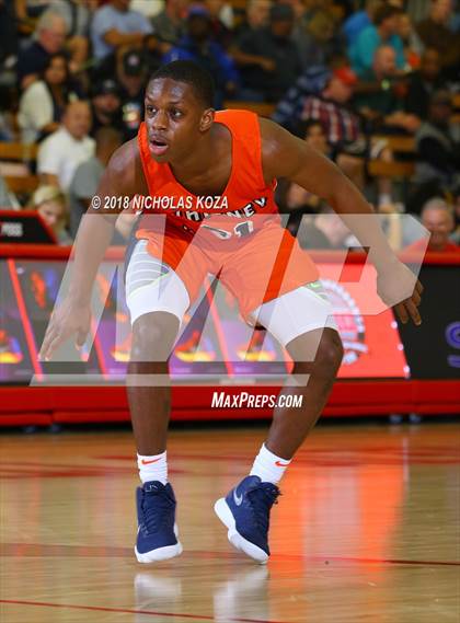 Thumbnail 1 in St. Augustine vs. Whitney Young (Nike Extravaganza) photogallery.