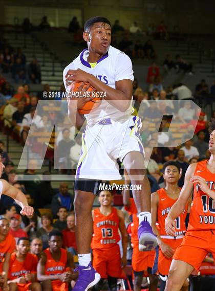 Thumbnail 1 in St. Augustine vs. Whitney Young (Nike Extravaganza) photogallery.