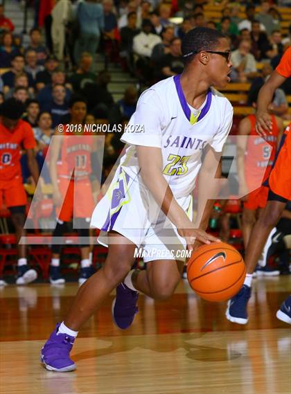 Thumbnail 3 in St. Augustine vs. Whitney Young (Nike Extravaganza) photogallery.