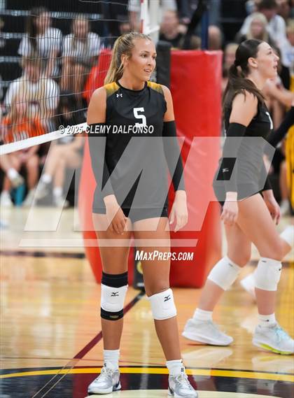 Thumbnail 1 in Dakota Ridge @ Green Mountain photogallery.