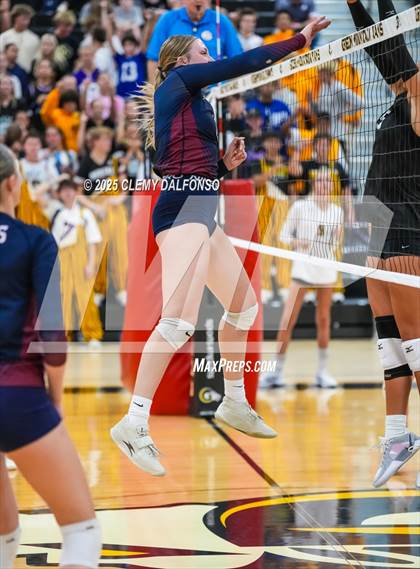 Thumbnail 1 in Dakota Ridge @ Green Mountain photogallery.