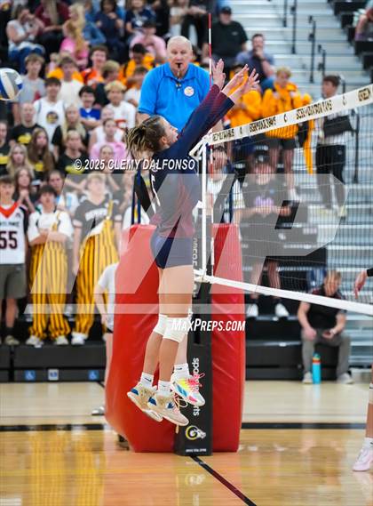 Thumbnail 2 in Dakota Ridge @ Green Mountain photogallery.