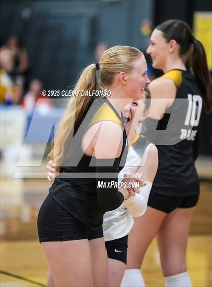 Thumbnail 1 in Dakota Ridge @ Green Mountain photogallery.