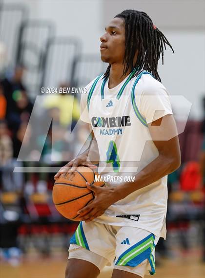 Thumbnail 1 in Grayson vs. Combine Academy National (Hard in the Paint) photogallery.