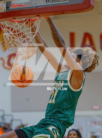 Thumbnail 3 in Grayson vs. Combine Academy National (Hard in the Paint) photogallery.