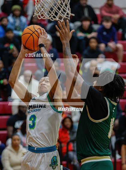 Thumbnail 3 in Grayson vs. Combine Academy National (Hard in the Paint) photogallery.