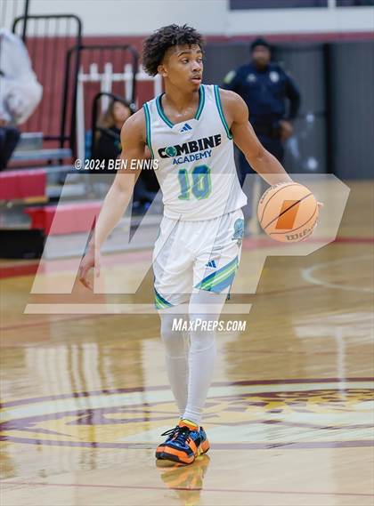 Thumbnail 2 in Grayson vs. Combine Academy National (Hard in the Paint) photogallery.