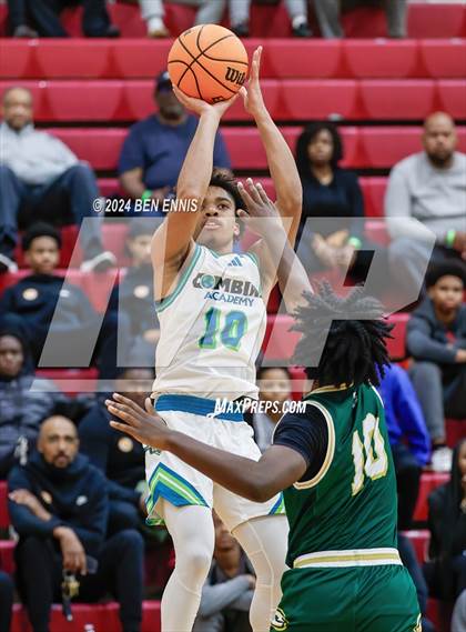 Thumbnail 2 in Grayson vs. Combine Academy National (Hard in the Paint) photogallery.