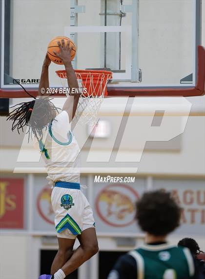 Thumbnail 1 in Grayson vs. Combine Academy National (Hard in the Paint) photogallery.