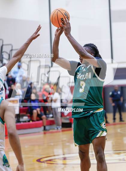 Thumbnail 2 in Grayson vs. Combine Academy National (Hard in the Paint) photogallery.