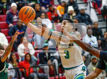Thumbnail 2 in Grayson vs. Combine Academy National (Hard in the Paint) photogallery.