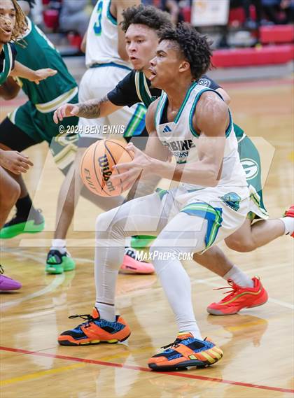 Thumbnail 2 in Grayson vs. Combine Academy National (Hard in the Paint) photogallery.