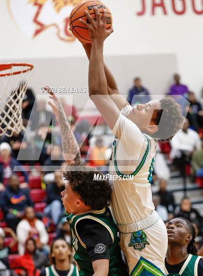 Thumbnail 2 in Grayson vs. Combine Academy National (Hard in the Paint) photogallery.