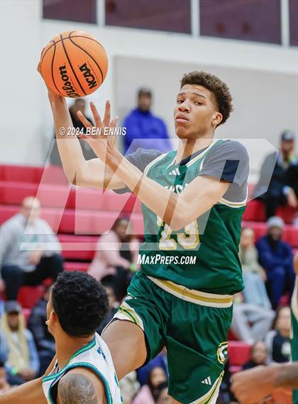 Thumbnail 1 in Grayson vs. Combine Academy National (Hard in the Paint) photogallery.