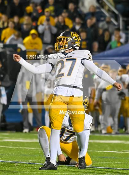 Thumbnail 2 in Archbishop Moeller @ St. Xavier (OHSAA Region 4 Regional Quarterfinal) photogallery.