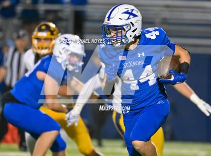 Thumbnail 2 in Archbishop Moeller @ St. Xavier (OHSAA Region 4 Regional Quarterfinal) photogallery.