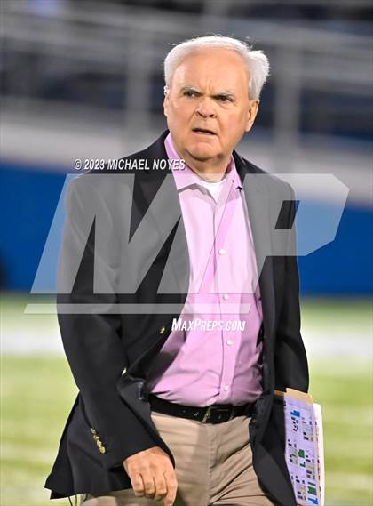 Thumbnail 1 in Archbishop Moeller @ St. Xavier (OHSAA Region 4 Regional Quarterfinal) photogallery.