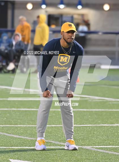 Thumbnail 1 in Archbishop Moeller @ St. Xavier (OHSAA Region 4 Regional Quarterfinal) photogallery.