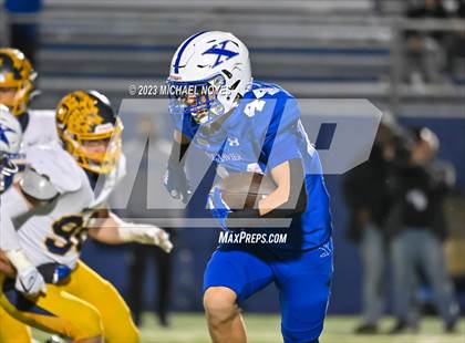 Thumbnail 2 in Archbishop Moeller @ St. Xavier (OHSAA Region 4 Regional Quarterfinal) photogallery.