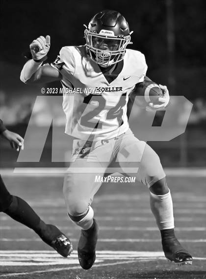 Thumbnail 2 in Archbishop Moeller @ St. Xavier (OHSAA Region 4 Regional Quarterfinal) photogallery.