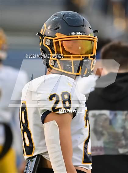 Thumbnail 2 in Archbishop Moeller @ St. Xavier (OHSAA Region 4 Regional Quarterfinal) photogallery.