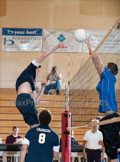 Thumbnail 2 in Westlake @ Dos Pueblos photogallery.