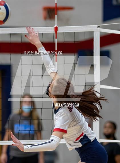 Thumbnail 3 in Overhills @ Terry Sanford photogallery.