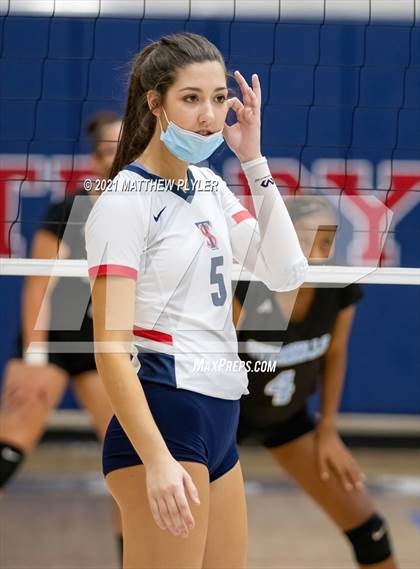 Thumbnail 1 in Overhills @ Terry Sanford photogallery.