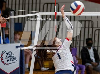 Thumbnail 1 in Overhills @ Terry Sanford photogallery.