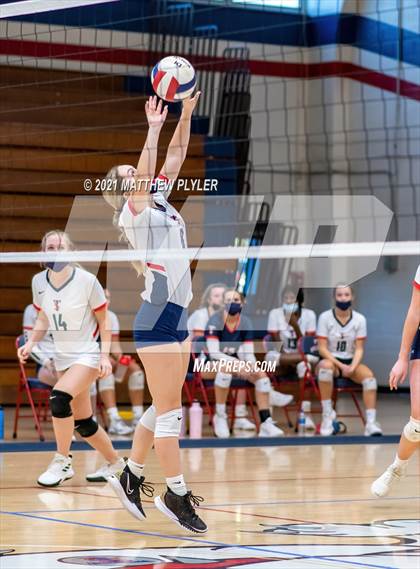 Thumbnail 1 in Overhills @ Terry Sanford photogallery.