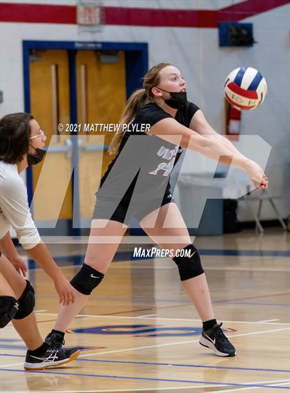 Thumbnail 1 in Overhills @ Terry Sanford photogallery.