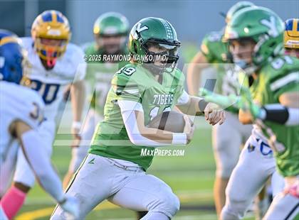 Thumbnail 2 in Greenfield-Central @ Yorktown photogallery.