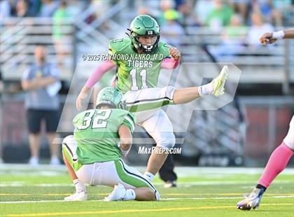 Thumbnail 1 in Greenfield-Central @ Yorktown photogallery.