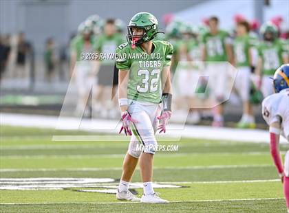 Thumbnail 3 in Greenfield-Central @ Yorktown photogallery.
