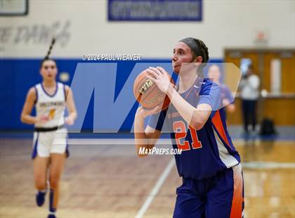 Thumbnail 2 in Mountain View vs. Greenwood (PIAA 1A Semifinal) photogallery.