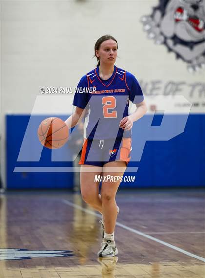 Thumbnail 2 in Mountain View vs. Greenwood (PIAA 1A Semifinal) photogallery.