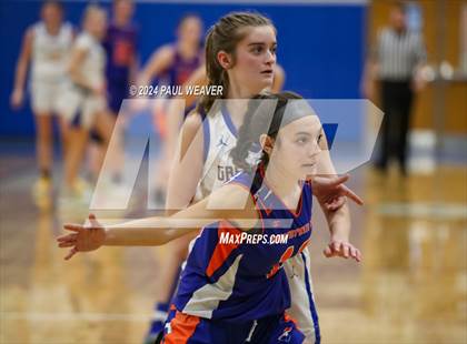 Thumbnail 3 in Mountain View vs. Greenwood (PIAA 1A Semifinal) photogallery.