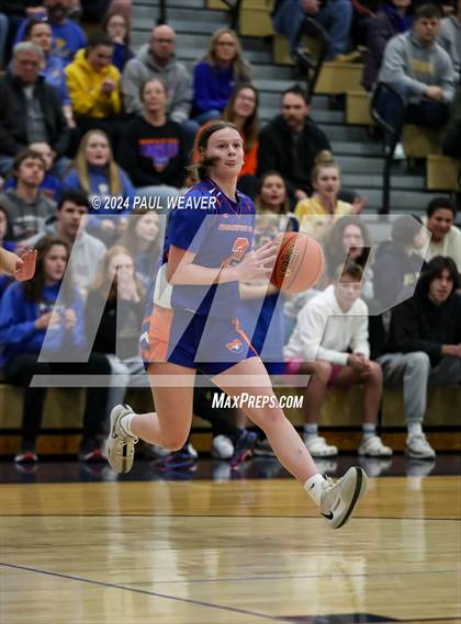 Thumbnail 3 in Mountain View vs. Greenwood (PIAA 1A Semifinal) photogallery.