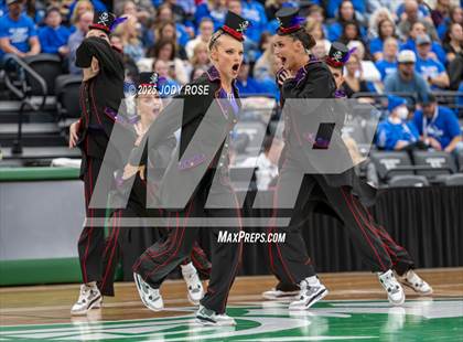 Thumbnail 3 in UHSAA 6A State Championship photogallery.