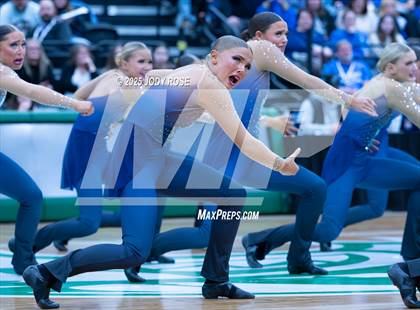 Thumbnail 2 in UHSAA 6A State Championship photogallery.