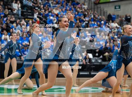 Thumbnail 3 in UHSAA 6A State Championship photogallery.