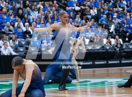 Thumbnail 3 in UHSAA 6A State Championship photogallery.