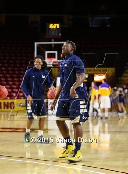 Thumbnail 2 in Desert Vista vs. Mesa (AIA Division 1 Quarterfinal) photogallery.