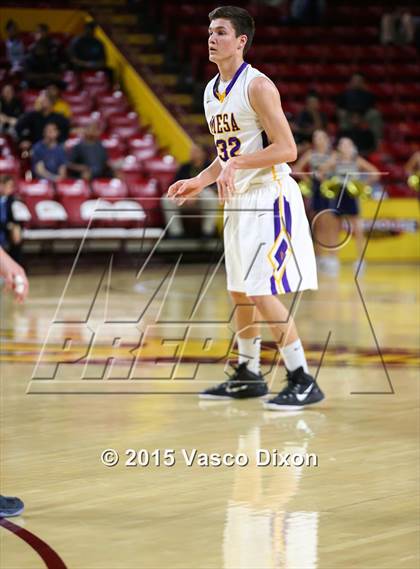 Thumbnail 2 in Desert Vista vs. Mesa (AIA Division 1 Quarterfinal) photogallery.
